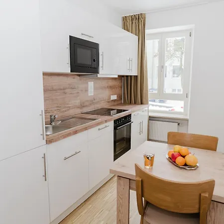 Отель Cityhotel 3*
