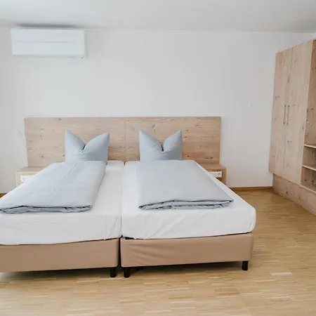 Отель Cityhotel Донаувёрт
