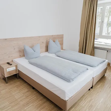 Отель Cityhotel 3*