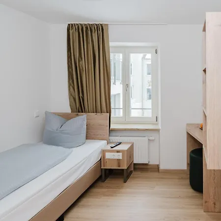 Отель Cityhotel 3*